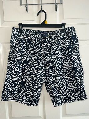 Mens American Rag Black & White Geometric Print Board Swim Shorts